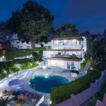 Beautiful Modern House in Rockford Hills 1.1