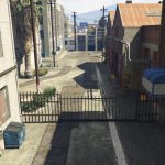 Benn'ys exterior custom and portal 1