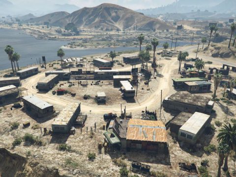 45 caravan interior in Blaine County 1.1