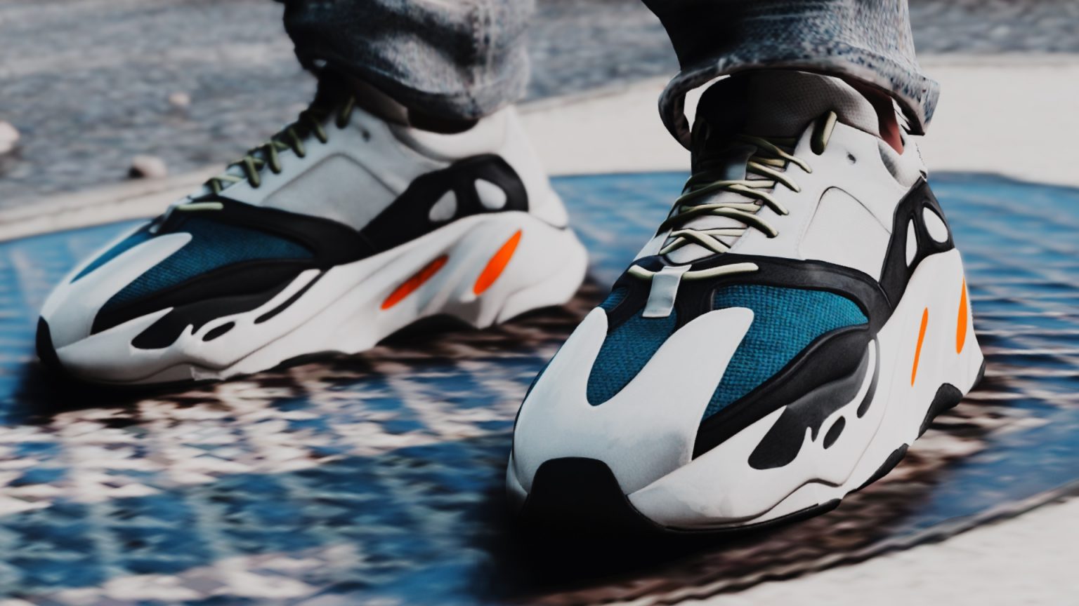 Adidas® Yeezy Boost 700 "Waverunner" 2.0 GTA 5 mod