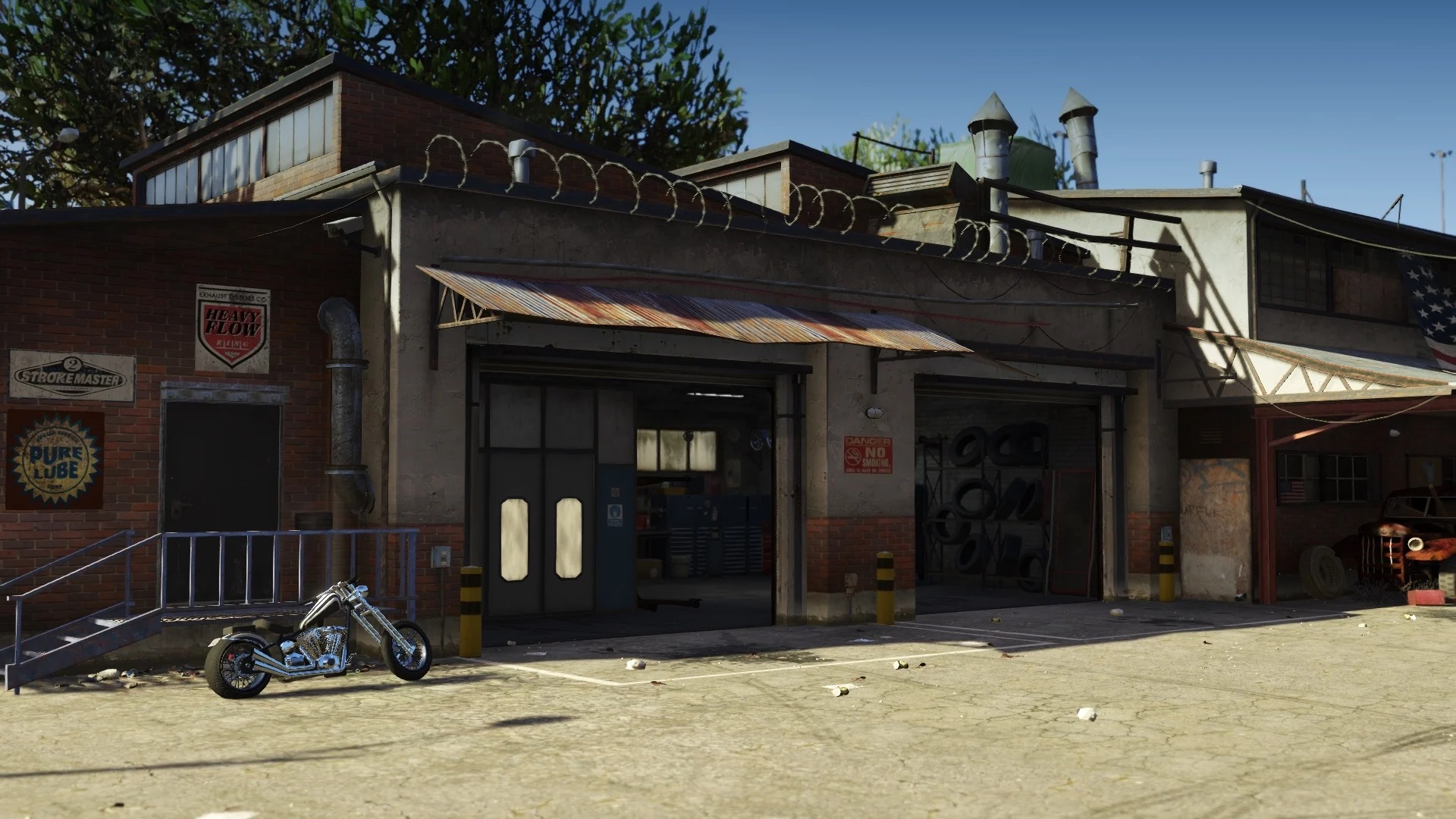 Lost MC Clubhouse Garage 1.1 – GTA 5 mod