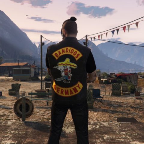 Bandidos vest – GTA 5 mod