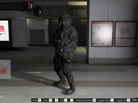 Black combat clothes to franklin
