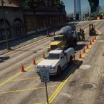 Basic Vinewood Construction [Menyoo] v0.6