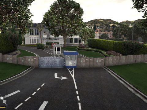 A city of survivors 1.0