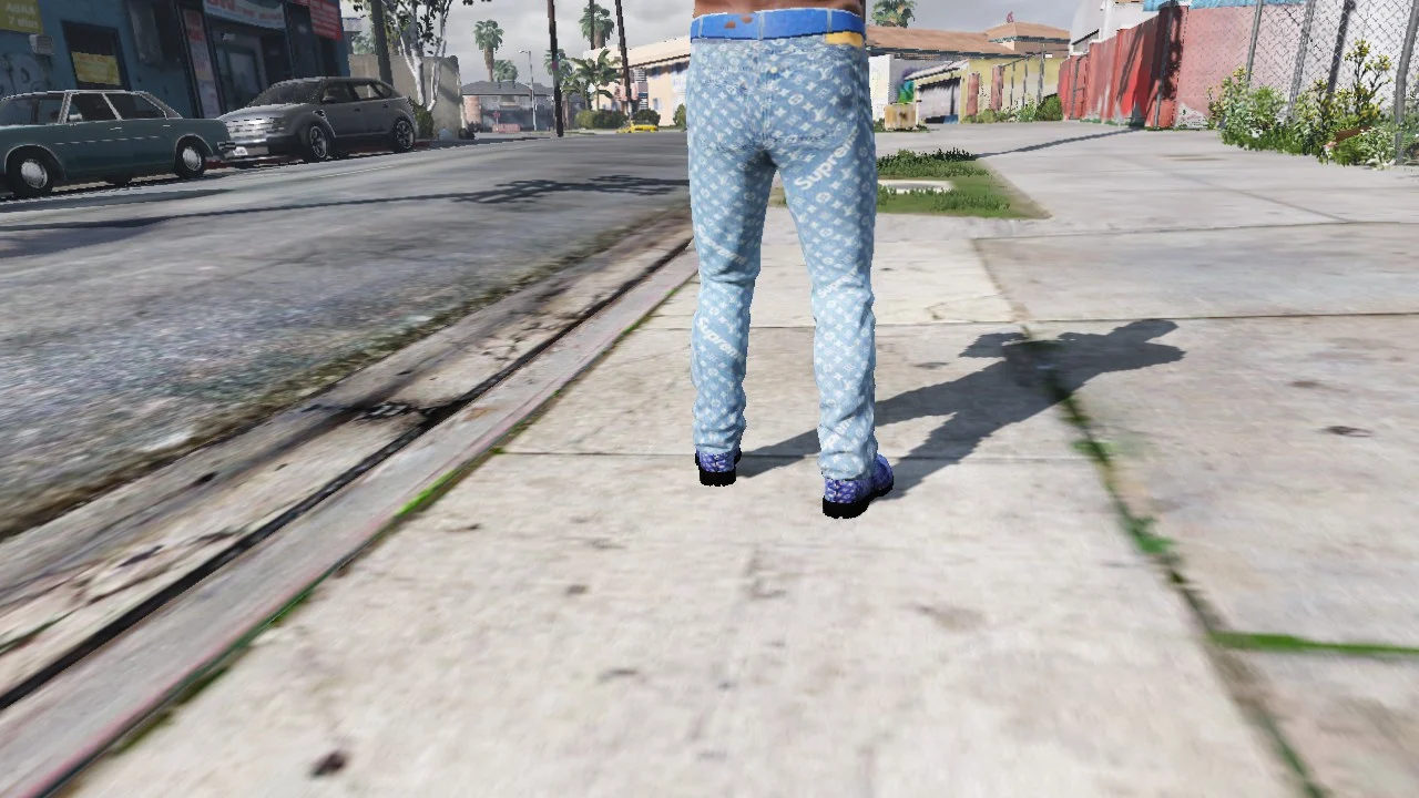 Blue Louis Vuitton supreme jeans (update) v1.10 Final (update) – GTA 5 mod