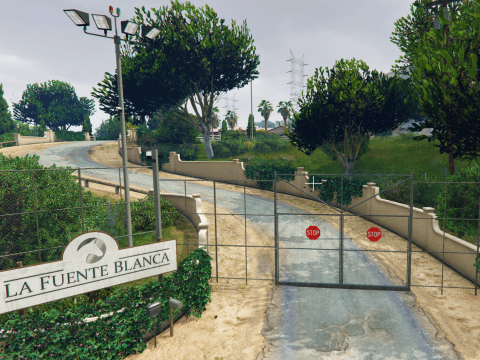 Fence Around Madrazo Ranch (La Fuente Blanca) [YMAP] 1.0