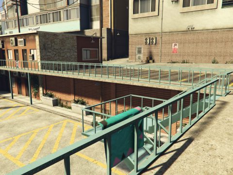 Pink Cage motel pool removed [SP | FiveM | RageMP] 1.0