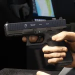 Vom Feuer Service Pistol [Animated] 1.0