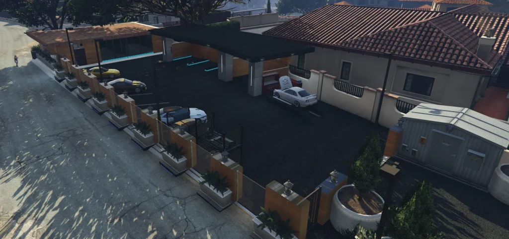 West Palms Villa and Garage 1.0