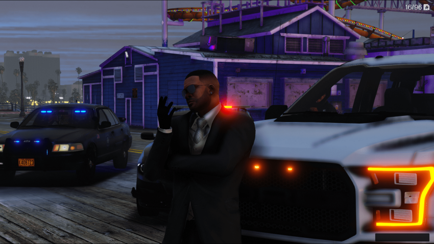 Black Gloves For Franklin 0.2 – GTA 5 mod