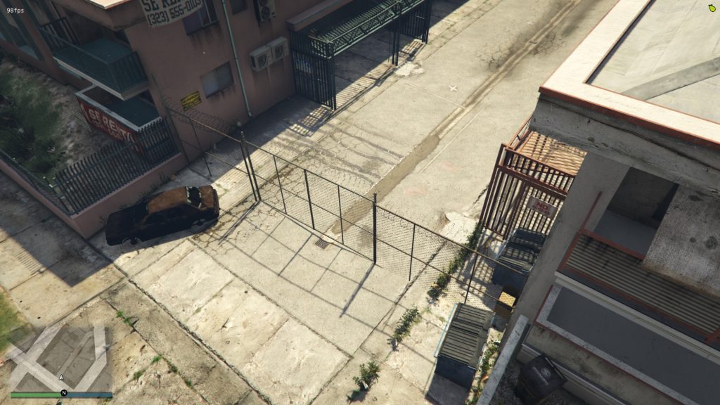 The Families ghetto with open garages [FiveM] 1.0