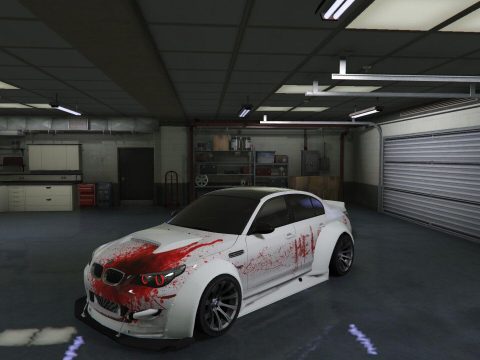 BMW M5 E60 Widebody Blood