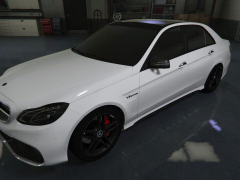 Mercedes-Benz E500 W212 AMG