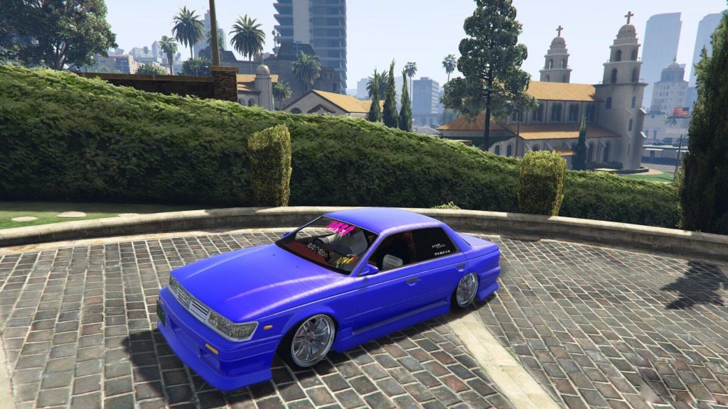 Nissan Laurel