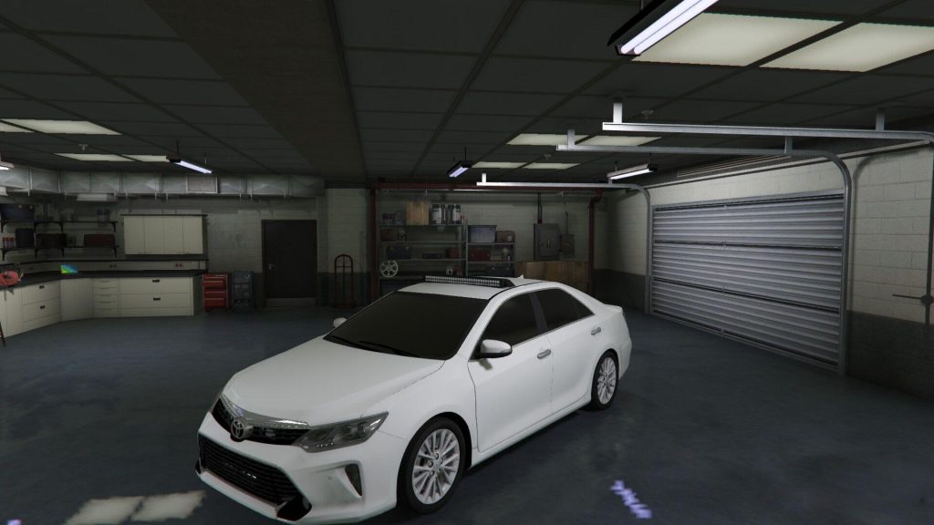 Toyota Camry v70