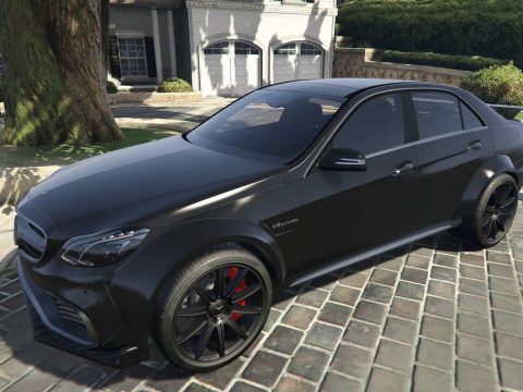 Mercedes-Benz E63 AMG