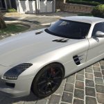Mercedes-Benz SLS-AMG