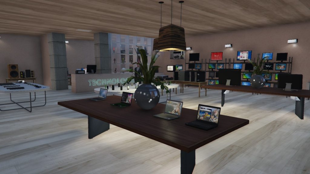 biggest electronics stores 1.0