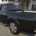 mercedes-benz x-class 3
