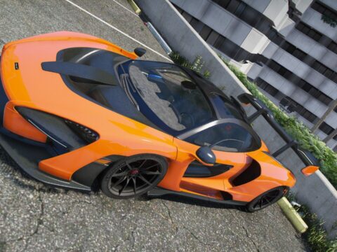McLaren Senna