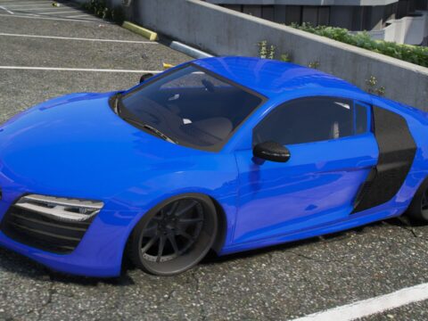 Audi R8