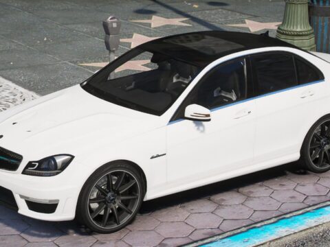 Mercedes-Benz C63 AMG