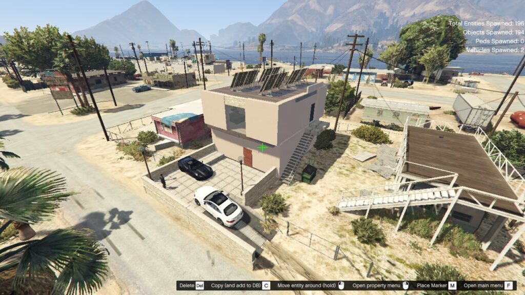 Two-apartment house in Sandy Shores 1.0