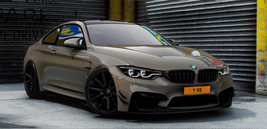 BMW M4 CS