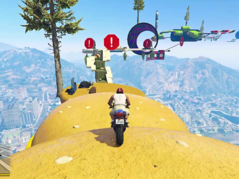 Extreme Bike Parkour Course on Maze Bank | Menyoo PC V1.0