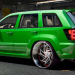 2009 SRT Jeep Grand Cherokee2