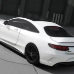 Mercedes-Benz C63 AMG coupe3