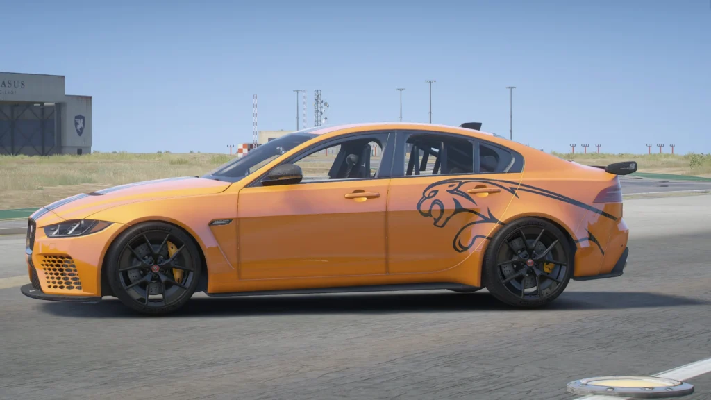 Jaguar XE SV Project 83