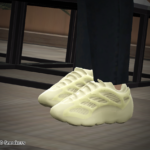 Yeezy 700 Sneakers 1.05