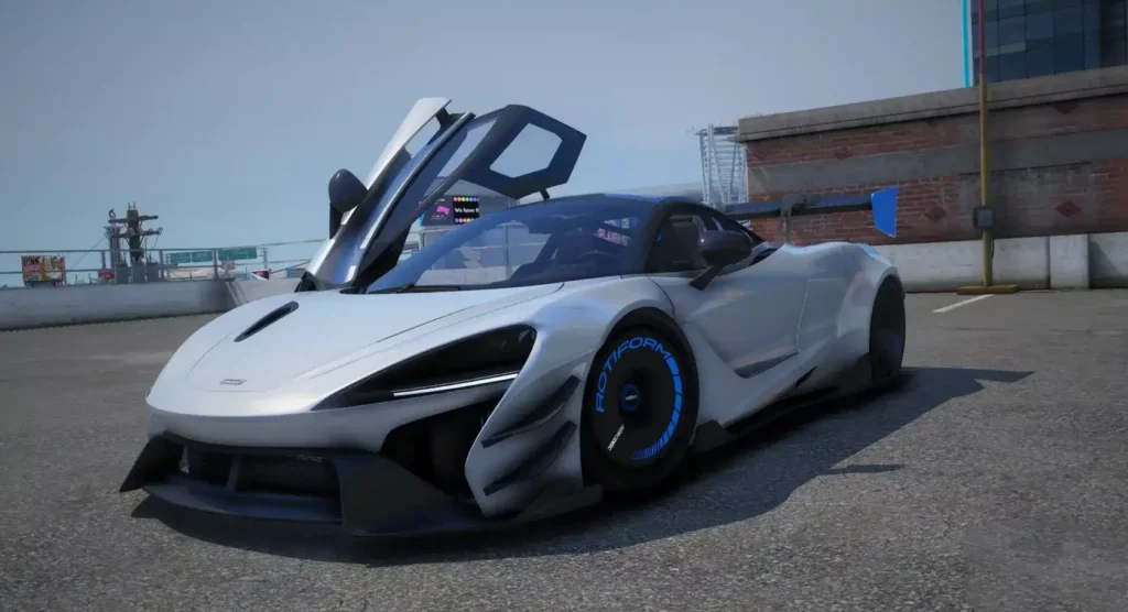 McLaren 720s LM