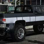 Chevy Silverado Square Body 1986 Lifted3