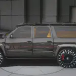 Chevrolet Suburban LS2
