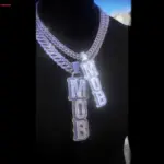 MOB VERTICLE CHAIN3