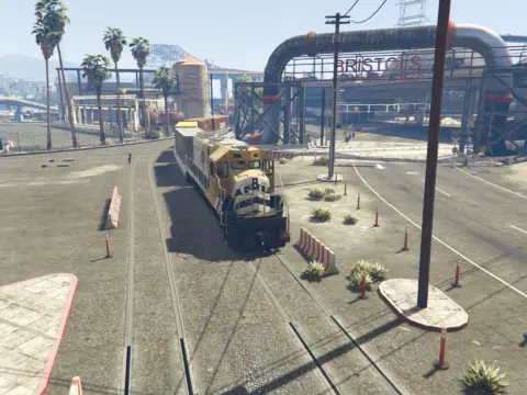 Train on Docks and East LS 1.0