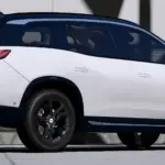 2022 NIO ES83