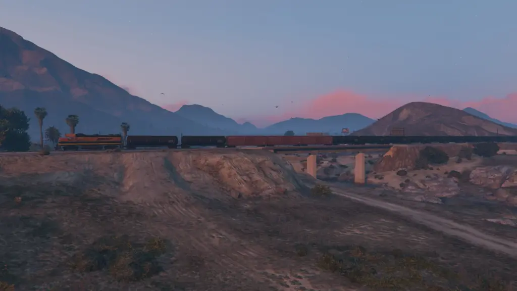 Longer Cargo Trains 1.0