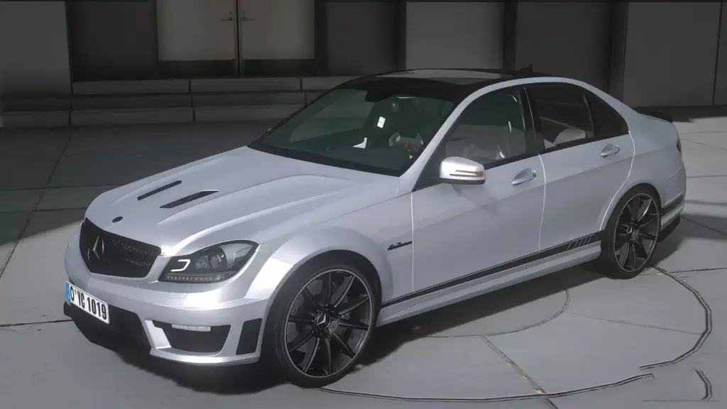 Mercedes-Benz C63 AMG