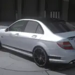 Mercedes-Benz C63 AMG3