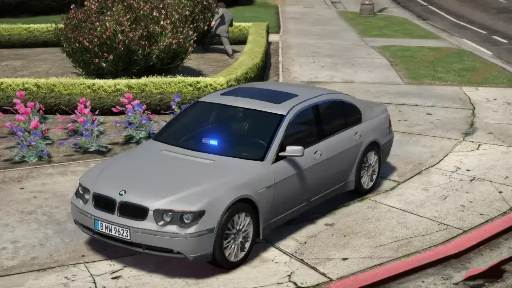 2001 BWM 7 E65 Unmarked Police