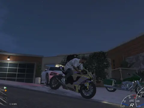 Auto Remove Helmet 1.0