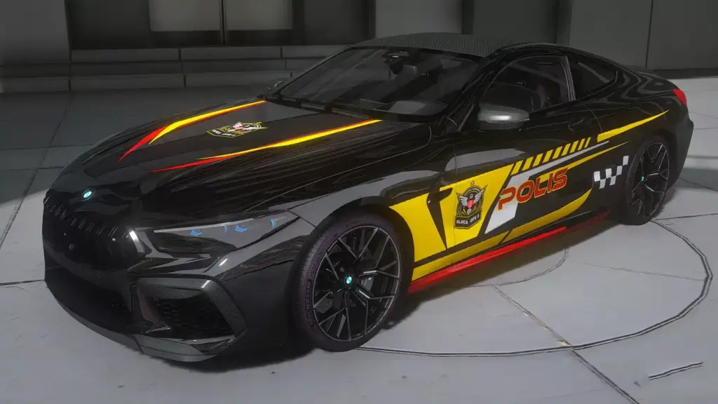 BMW M8 Polis Black Ops