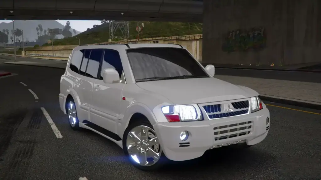 Mitsubishi Pajero 2005