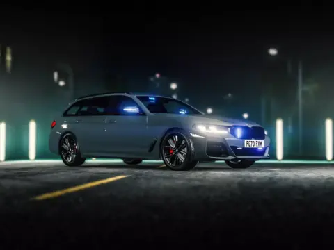 BMW 530i Unmarked