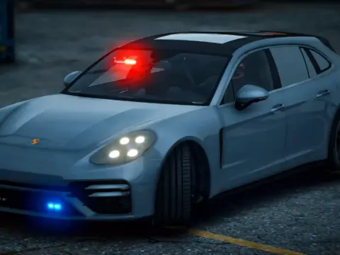 Porsche Panamer Turbbo with Inmarged FBI