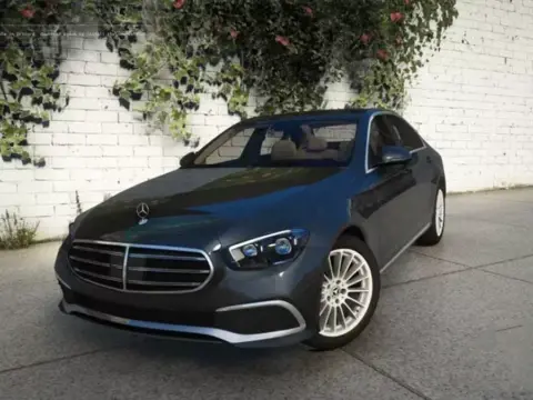 2022 Mercedes-Benz E200d Exclusive